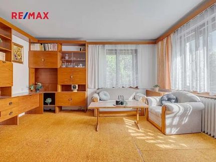 Prodej domu 300 m², pozemek 866 m²