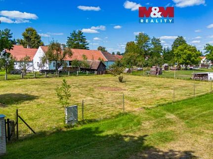 Prodej stavebního pozemku 1115 m²