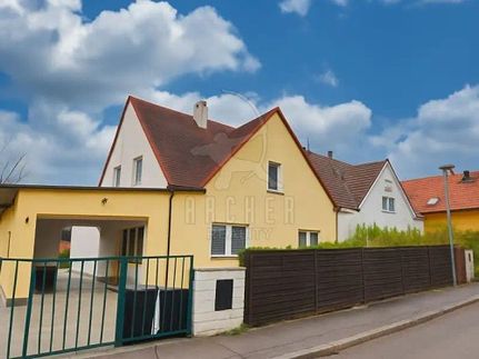 Prodej domu 282 m², pozemek 588 m²