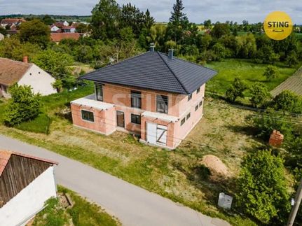 Prodej domu 285 m², pozemek 1323 m²