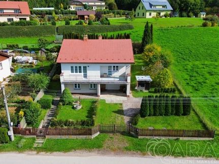 Prodej domu 205 m², pozemek 833 m²