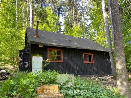 Prodej chaty 30 m², pozemek 1 m²