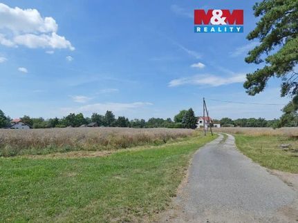 Prodej stavebního pozemku 6800 m²