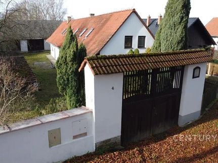 Prodej domu 261 m², pozemek 6186 m²