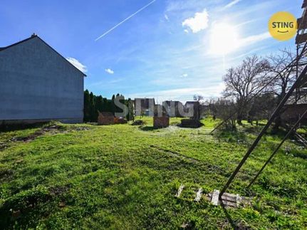 Prodej stavebního pozemku 1326 m²
