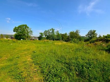 Prodej stavebního pozemku 1186 m²