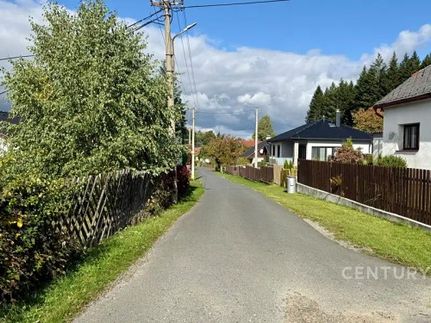 Prodej stavebního pozemku 878 m²