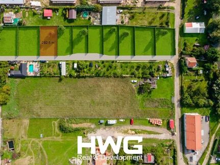 Prodej stavebního pozemku 282 m²