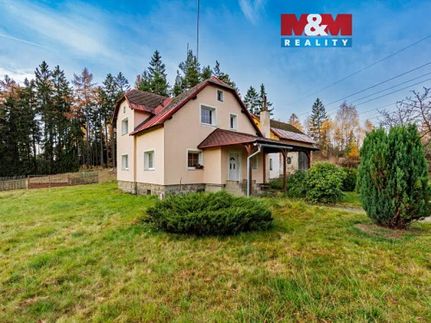 Prodej domu 200 m², pozemek 6692 m²