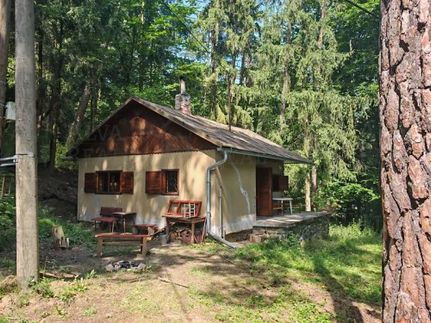 Prodej chaty 40 m², pozemek 1 m²