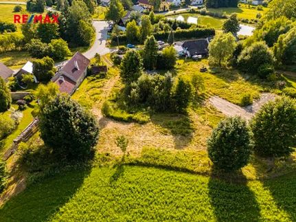 Prodej stavebního pozemku 1268 m²