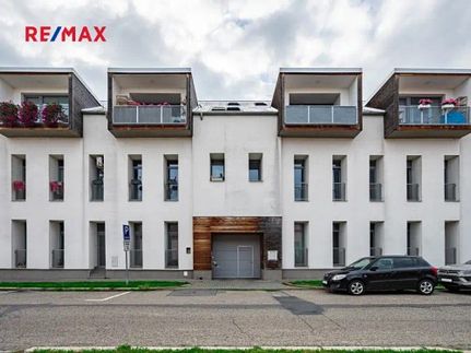 Prodej bytu 2+kk 61 m²