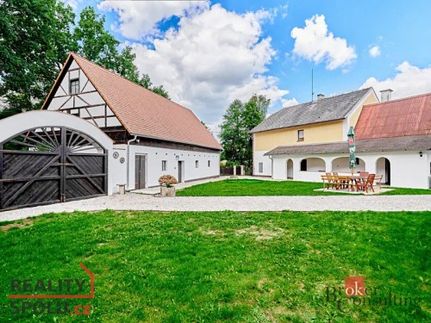 Prodej zemědělské usedlosti 200 m², pozemek 7342 m²