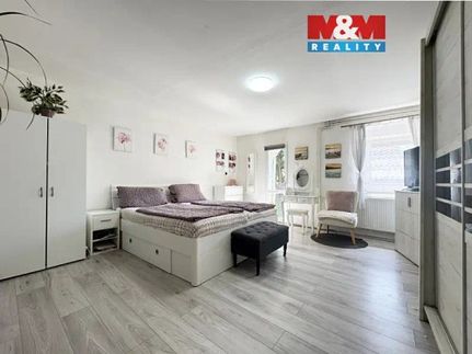 Prodej domu 295 m², pozemek 1044 m²