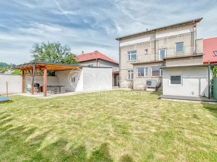 Prodej domu 270 m², pozemek 436 m²