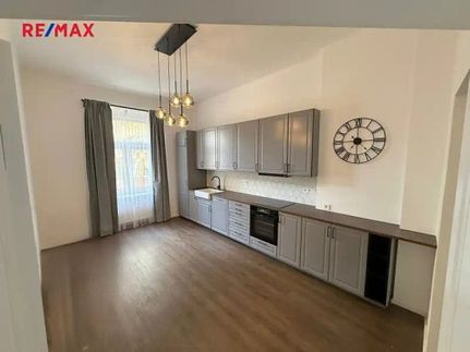 Prodej bytu 2+1 98 m²