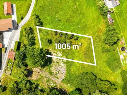 Prodej stavebního pozemku 1005 m²