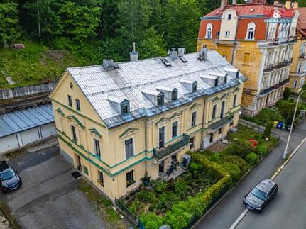 Prodej atypického bytu 213 m²