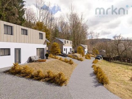 Prodej stavebního pozemku 2847 m²