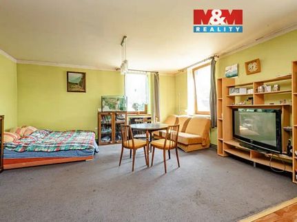 Prodej domu 300 m², pozemek 914 m²