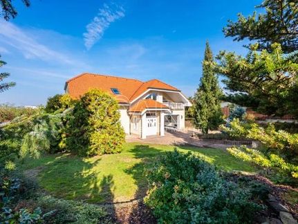 Prodej domu 435 m², pozemek 1865 m²