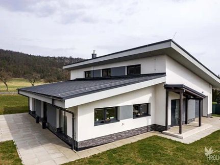 Prodej domu 248 m², pozemek 1669 m²