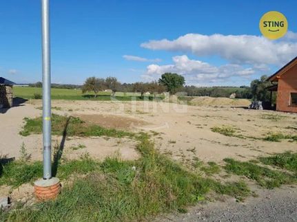 Prodej stavebního pozemku 865 m²