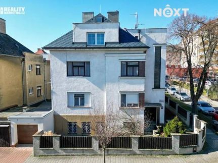 Prodej bytu 4+kk 151 m²