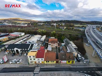 Prodej domu 1000 m², pozemek 848 m²