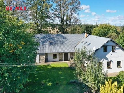 Prodej chalupy 800 m², pozemek 1904 m²