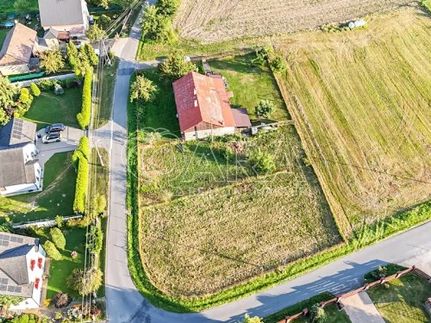 Prodej stavebního pozemku 2139 m²