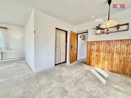 Prodej chalupy 99 m², pozemek 427 m²