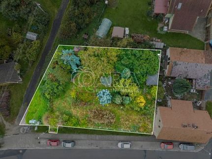 Prodej stavebního pozemku 974 m²
