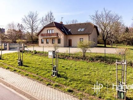 Prodej domu 259 m², pozemek 2016 m²