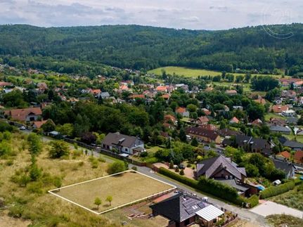Prodej stavebního pozemku 1000 m²