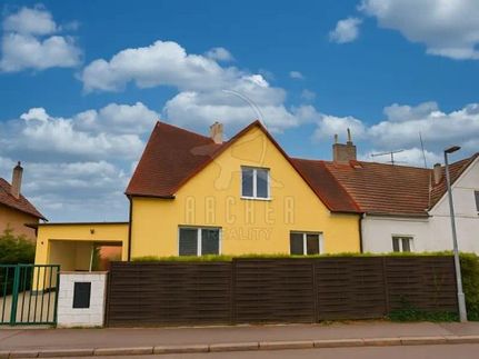 Prodej domu 282 m², pozemek 588 m²