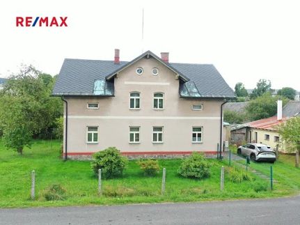 Prodej domu 216 m², pozemek 876 m²