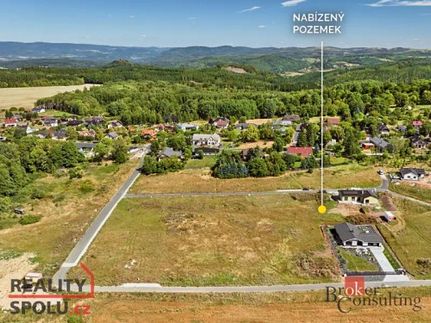 Prodej stavebního pozemku 1027 m²