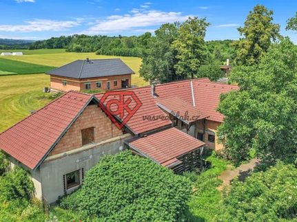 Prodej domu 254 m², pozemek 2263 m²