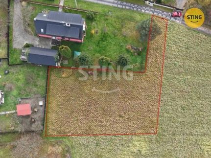 Prodej stavebního pozemku 1300 m²
