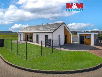 Prodej stavebního pozemku 680 m²