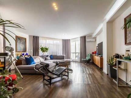 Prodej bytu 4+kk 207 m²
