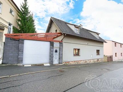 Prodej domu 231 m², pozemek 303 m²
