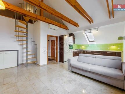 Prodej bytu 4+kk 70 m²