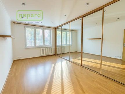 Prodej bytu 3+1 2 m²