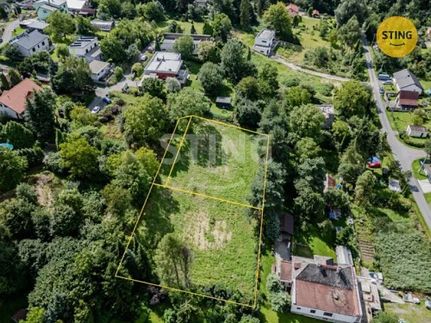Prodej stavebního pozemku 958 m²
