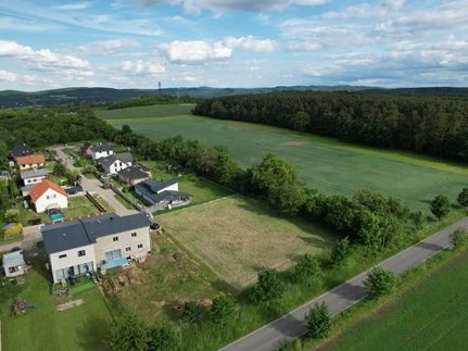 Prodej stavebního pozemku 1925 m²