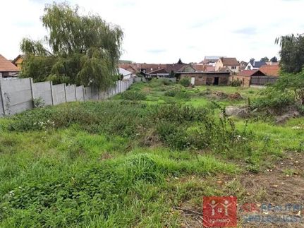 Prodej stavebního pozemku 815 m²