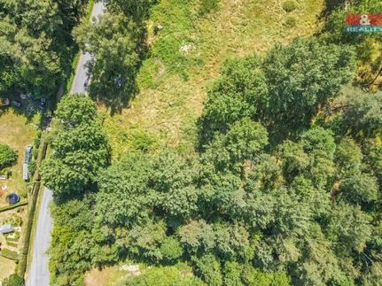 Prodej stavebního pozemku 904 m²