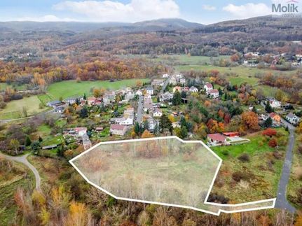 Prodej stavebního pozemku 6468 m²